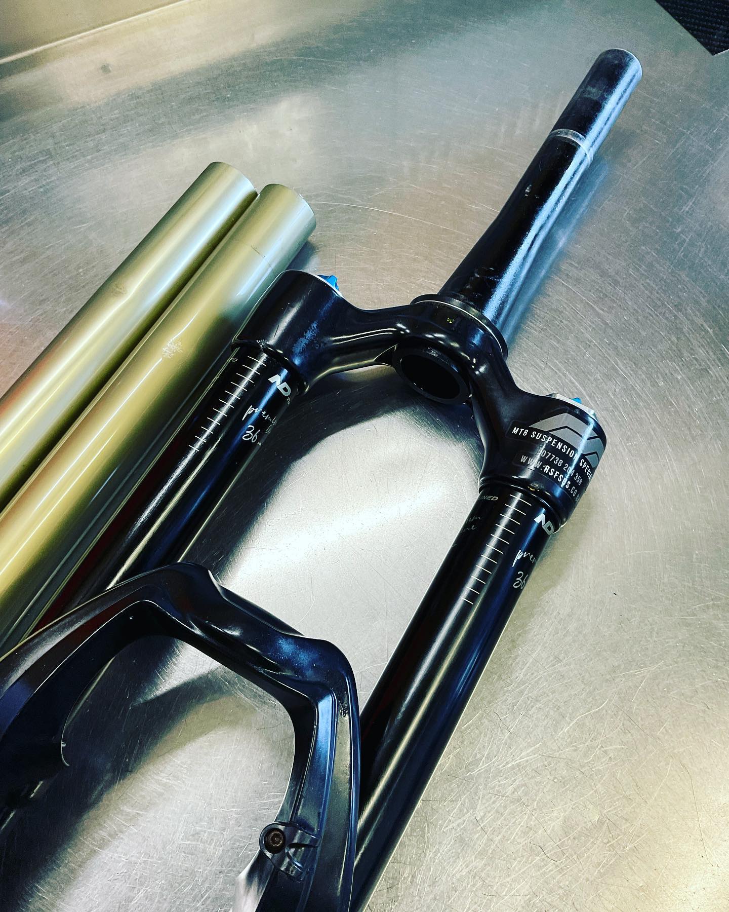 35 MM ND TUNED ROCK SHOX STANCHION,LYRIK/YARI